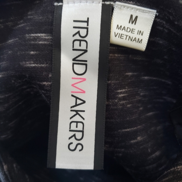 Trend Makers NWT size Medium - Picture 6 of 8